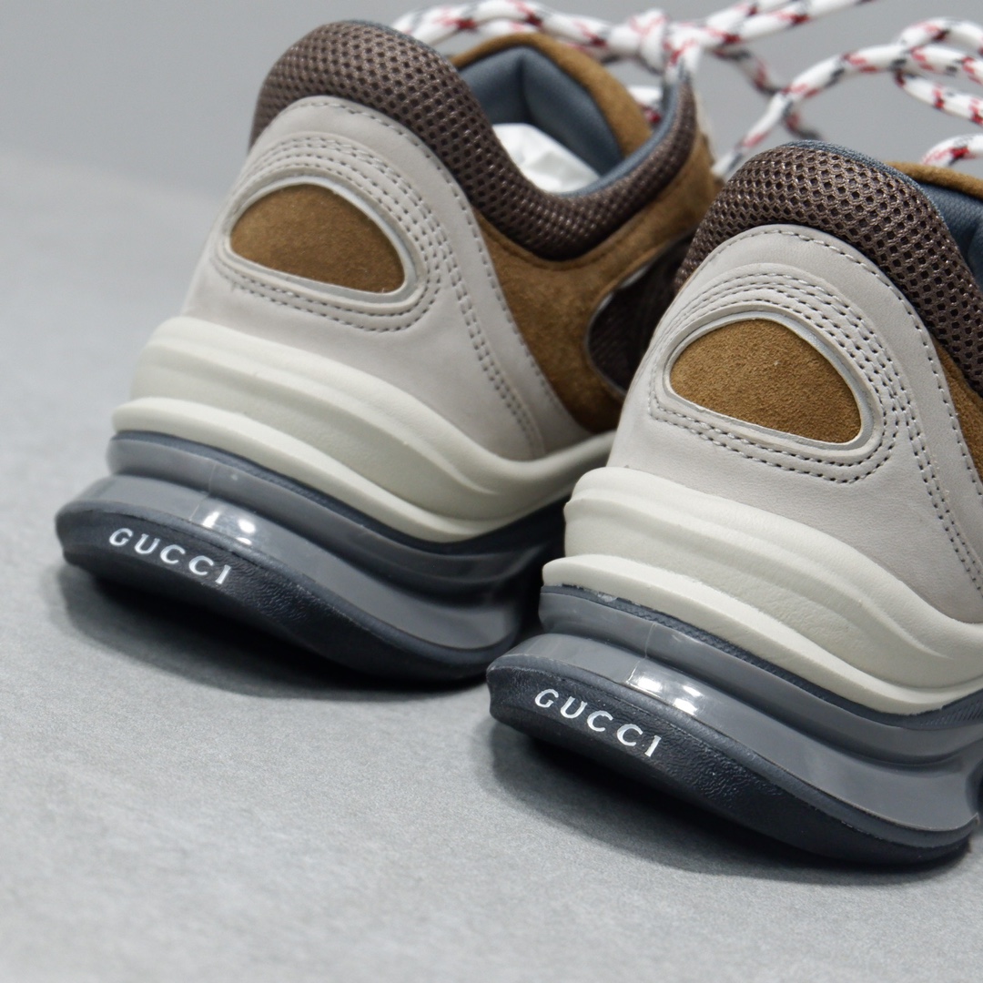 GUCCI SNEAKERS 