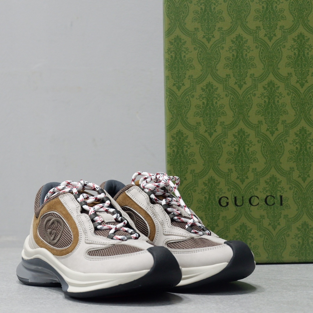 GUCCI SNEAKERS 