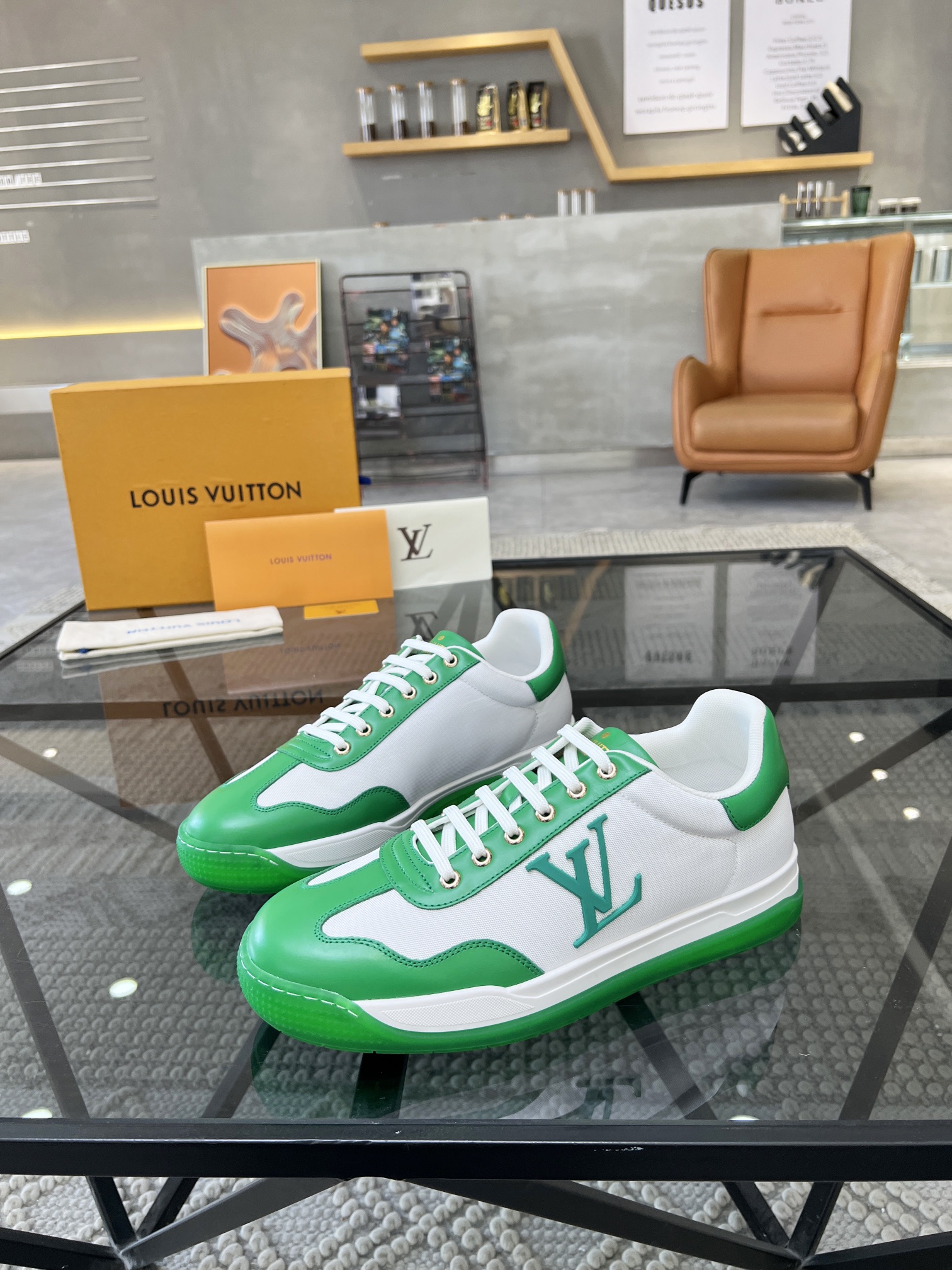 LOUIS VUITTON SHOES 