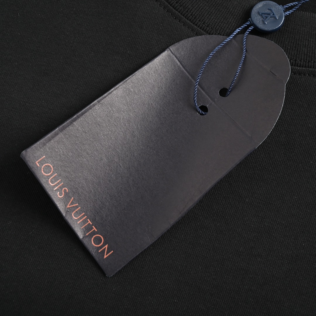 LV T-Shirt