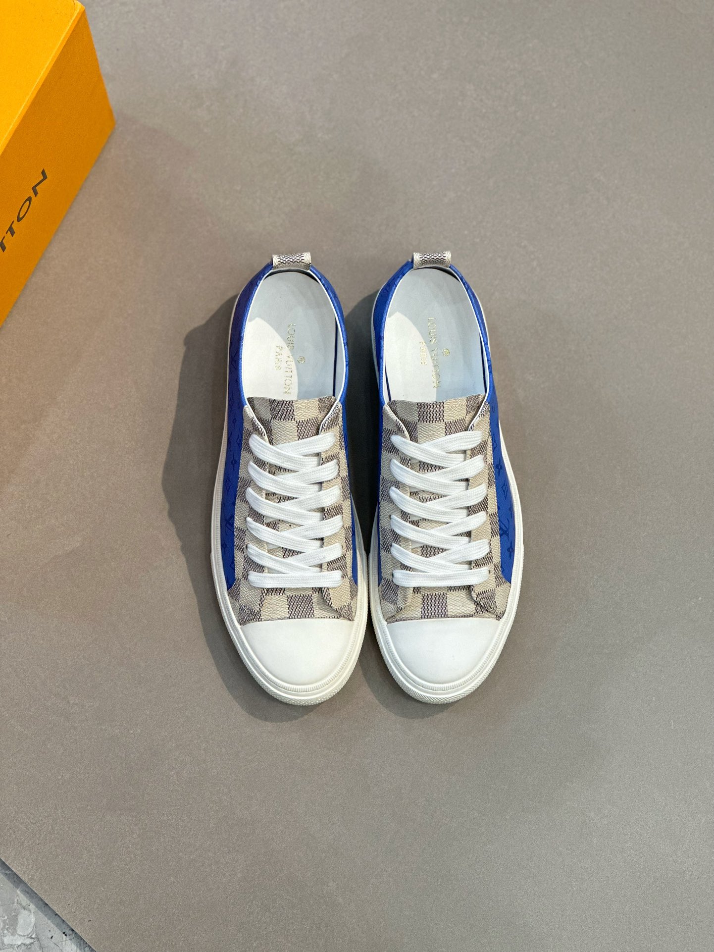 LOUIS VUITTON SHOES 