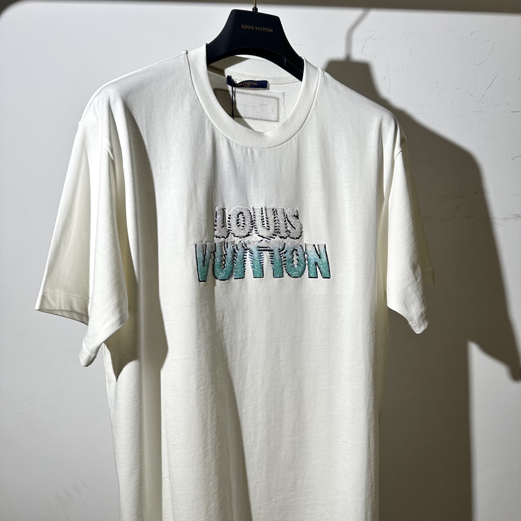 LV T-Shirt