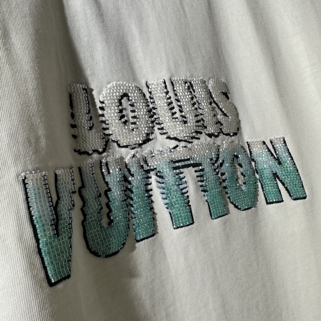 LV T-Shirt