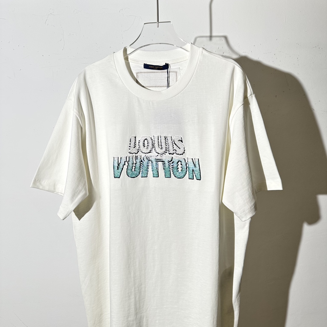 LV T-Shirt