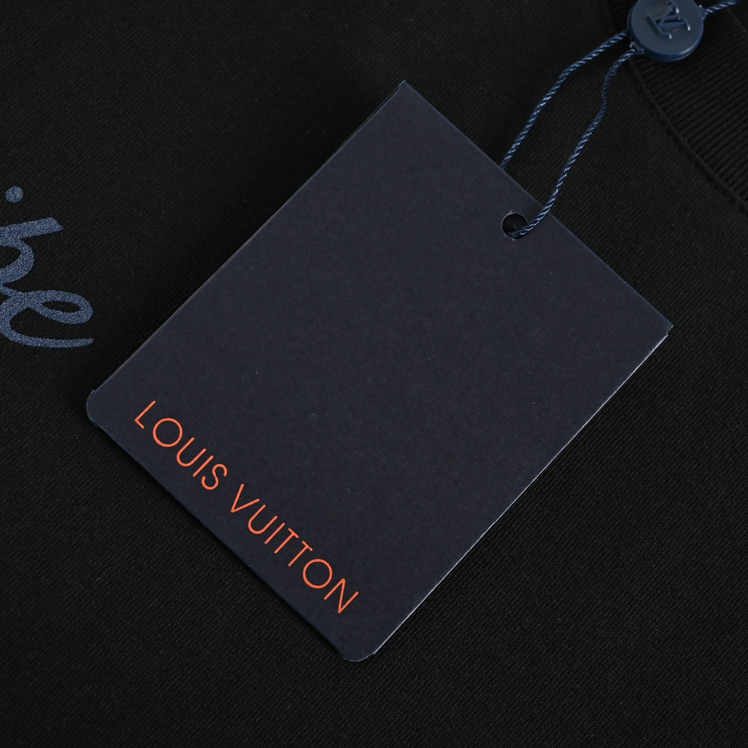LV T-Shirt