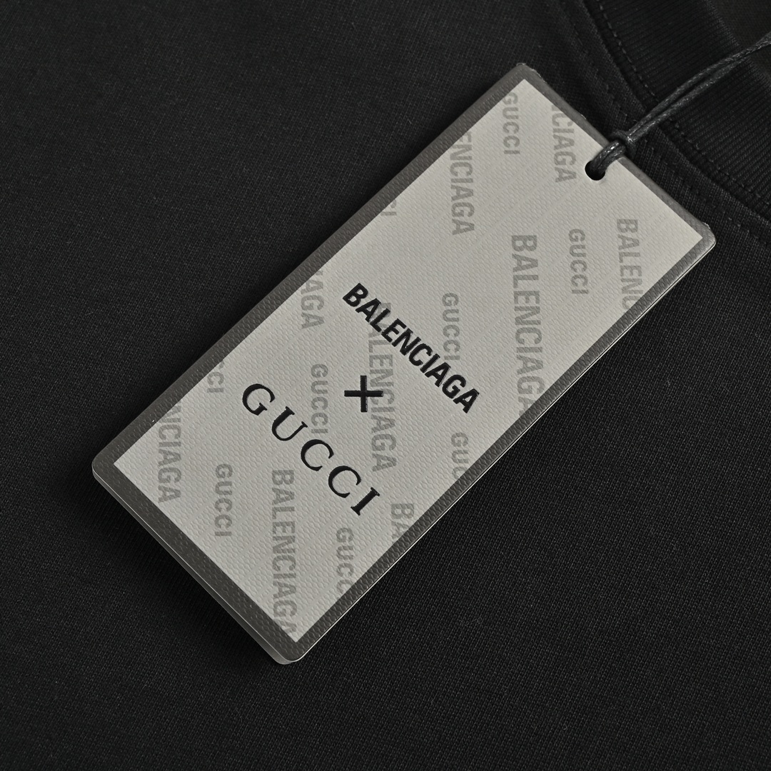 GUCCI T-SHIRT