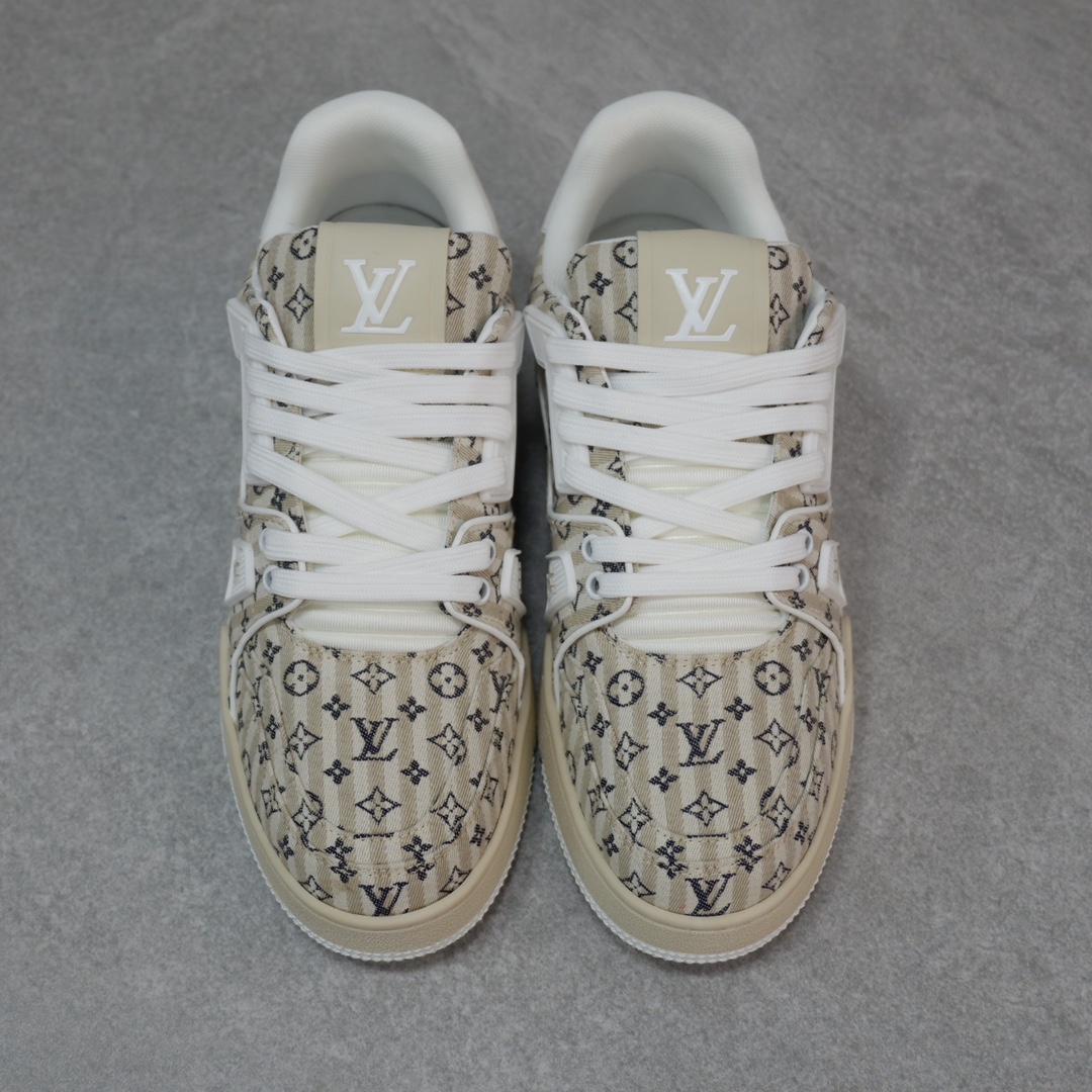 LOUIS VUITTON TRAINERS