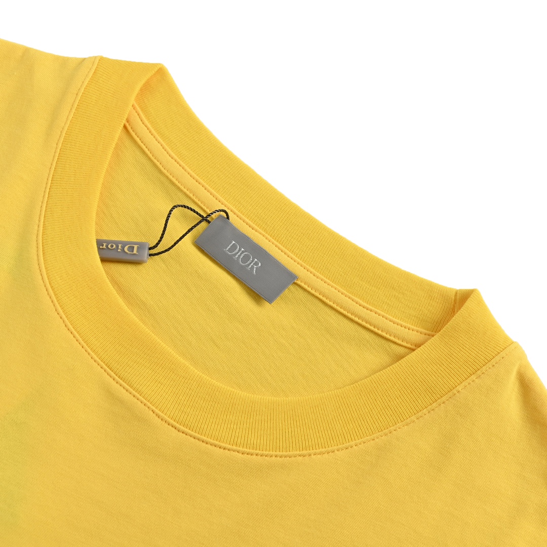 DIOR T-SHIRT