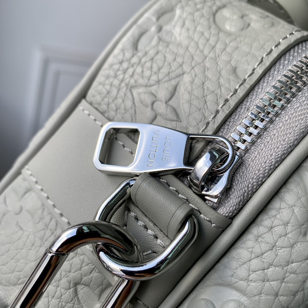 LV S-LOCK 
