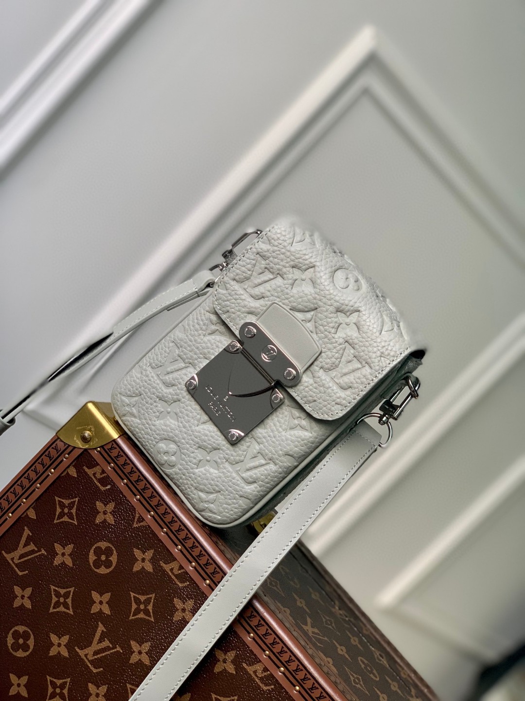 LV S-LOCK VERTICAL