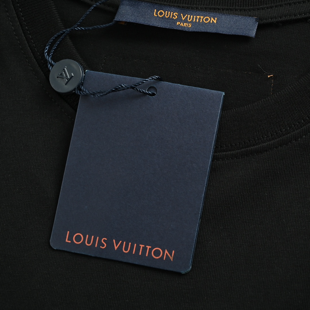 LV T-Shirt