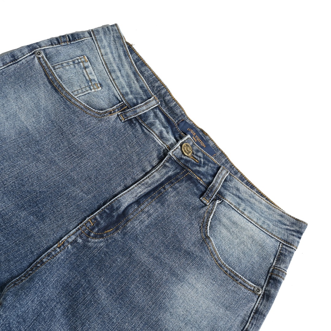 LV Jeans