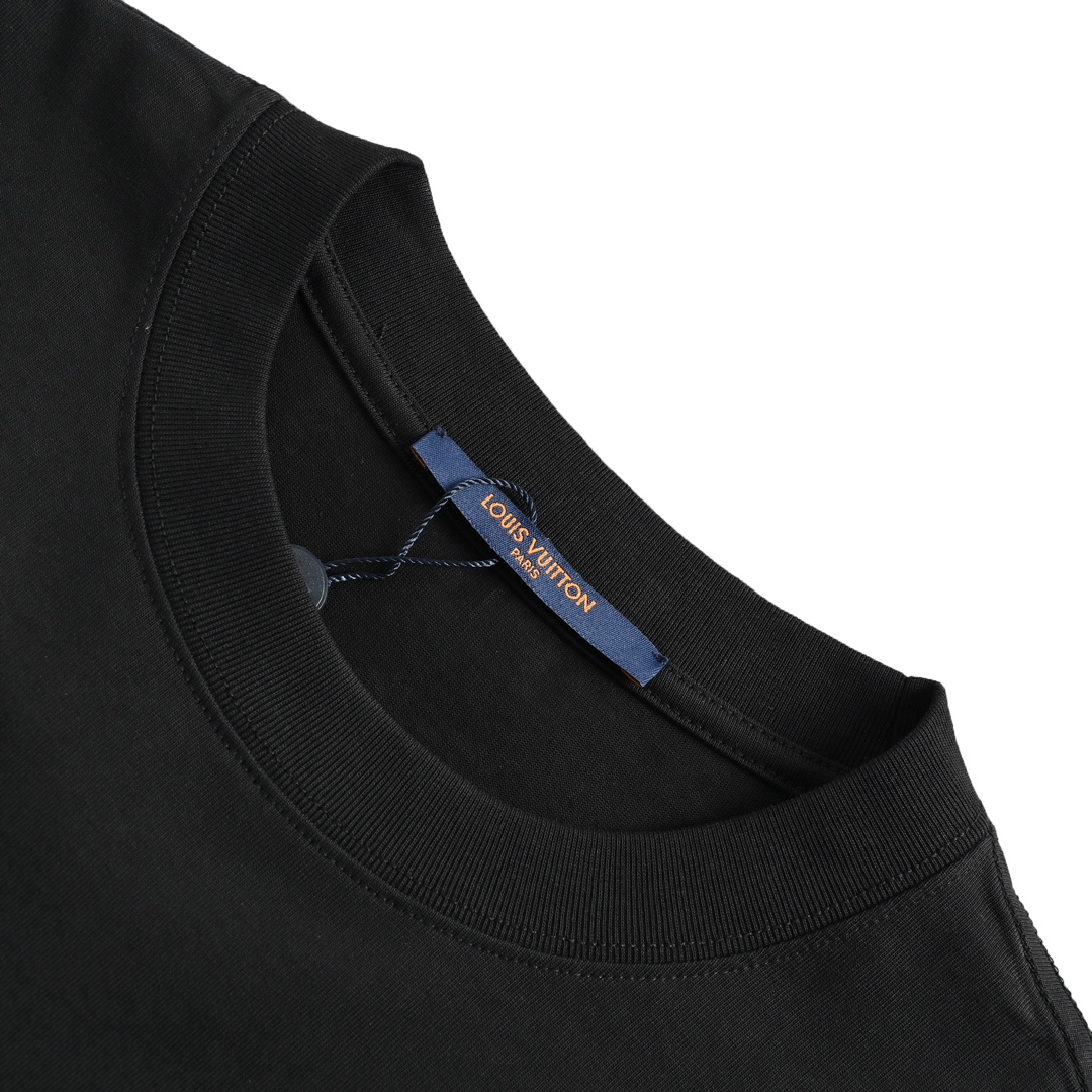 LV T-Shirt