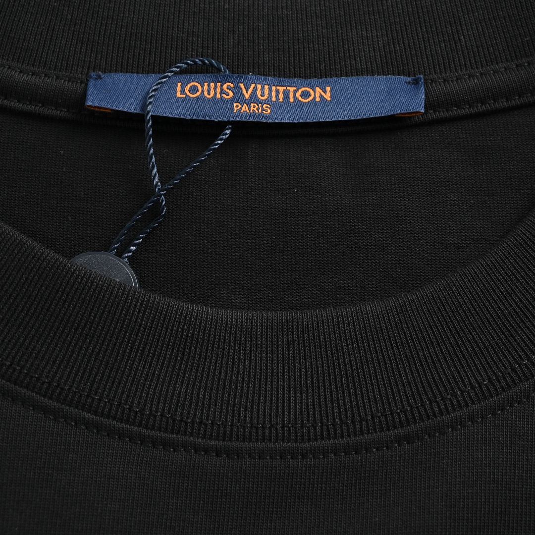 LV T-Shirt