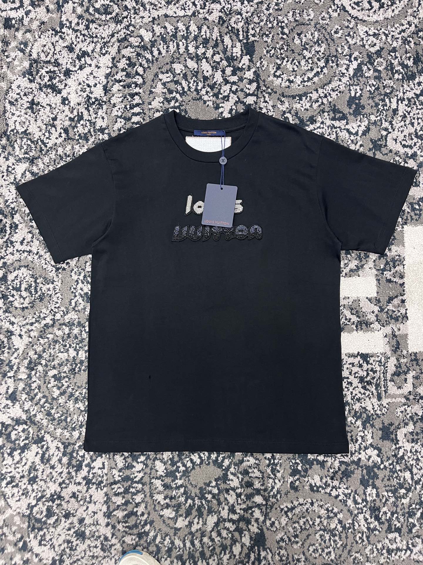 LV T-Shirt