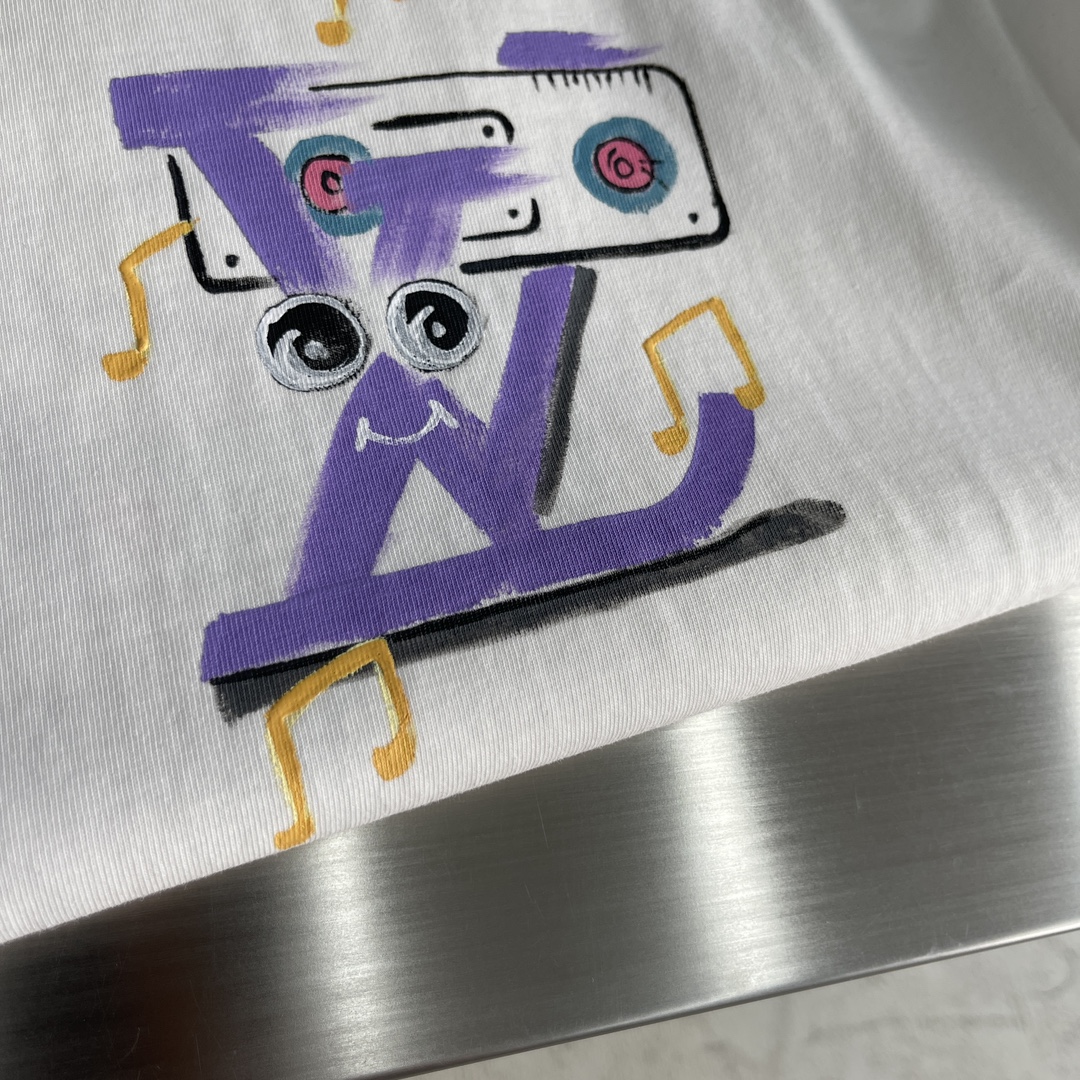 LV T-SHIRT 