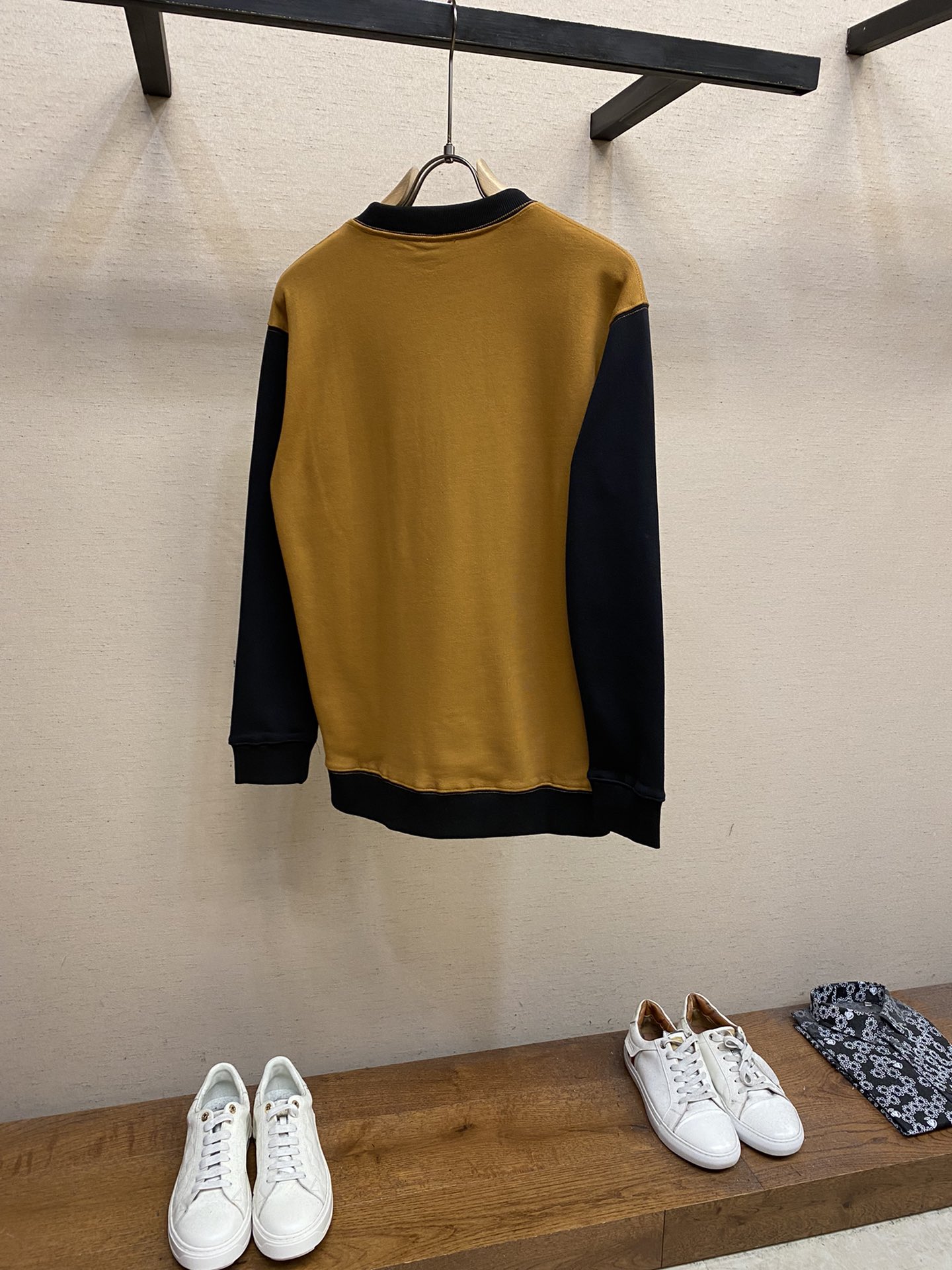 DIOR SWEATSHIRT