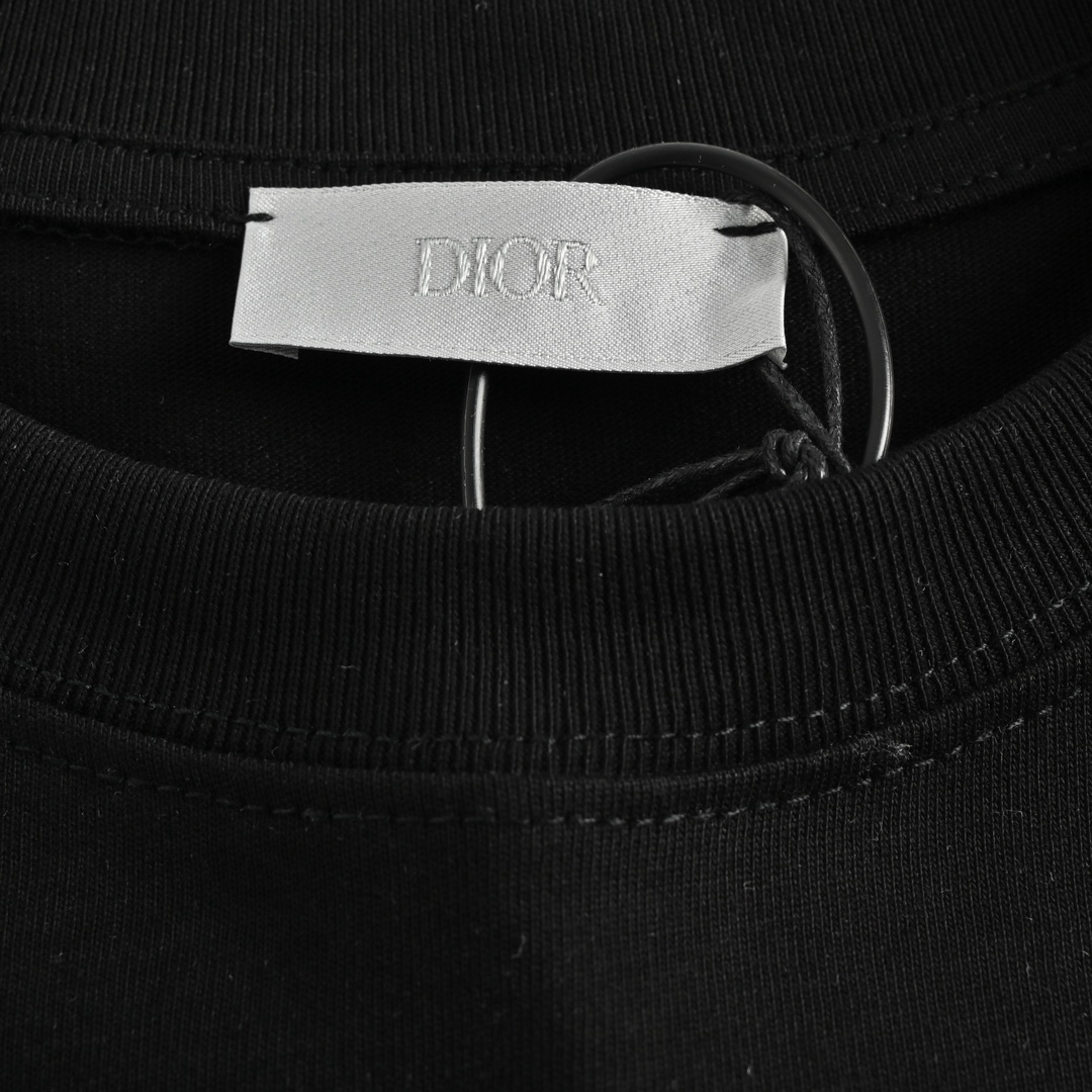 DIOR T-SHIRT