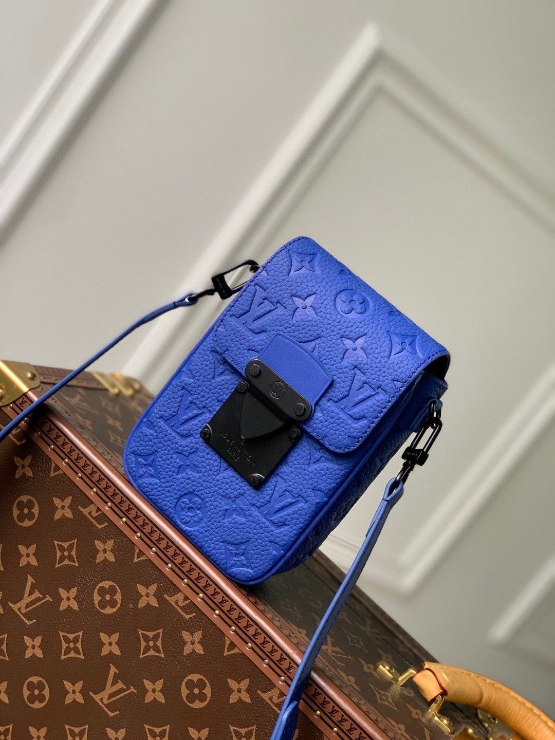 LV S-LOCK VERTICAL
