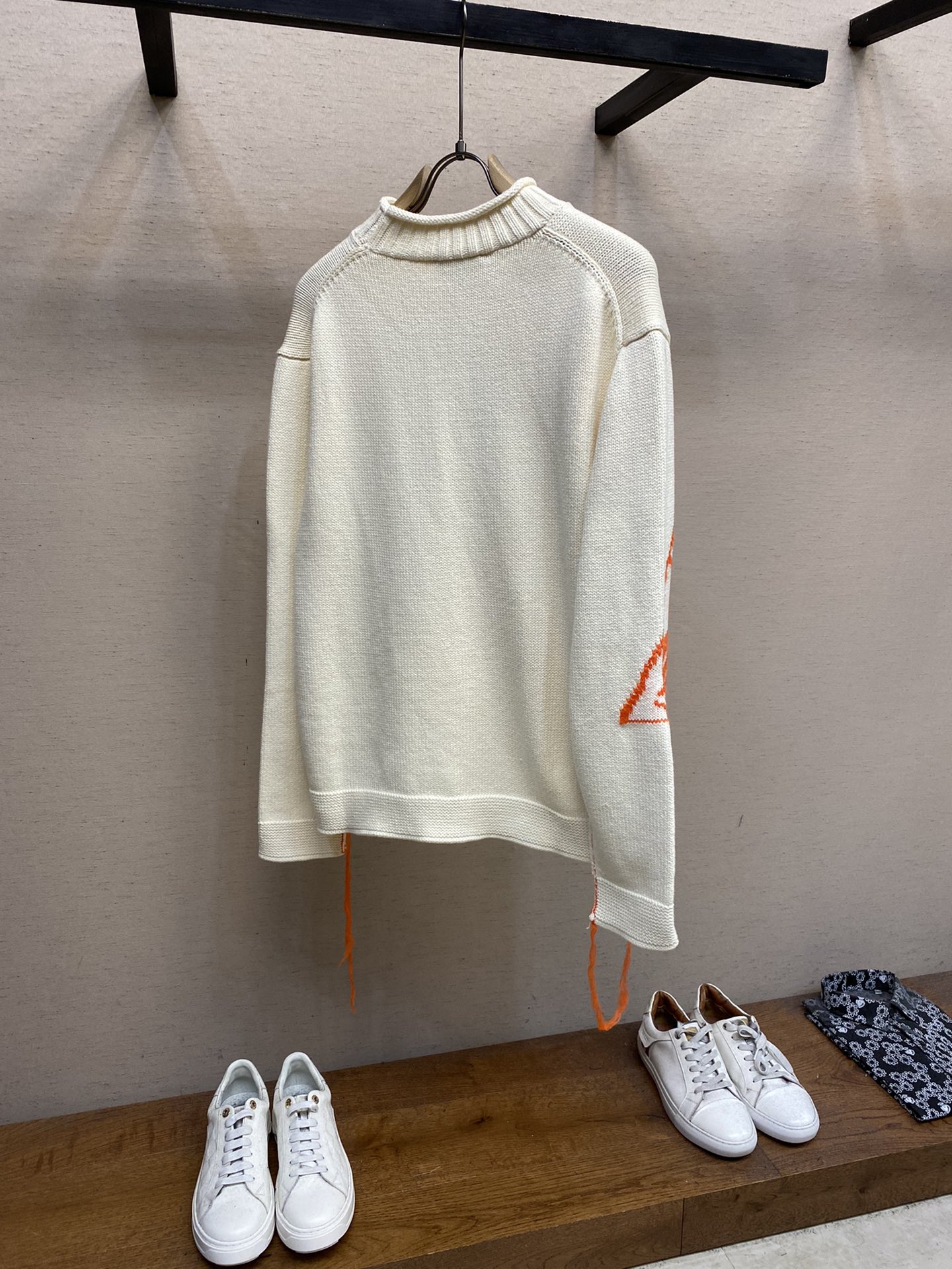 LV SWEATER 