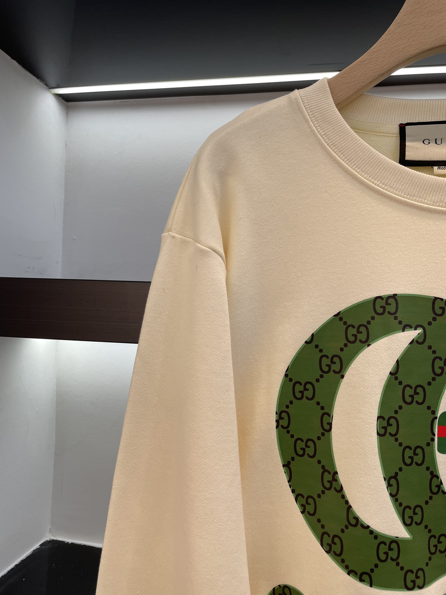 GUCCI SWEATSHIRT