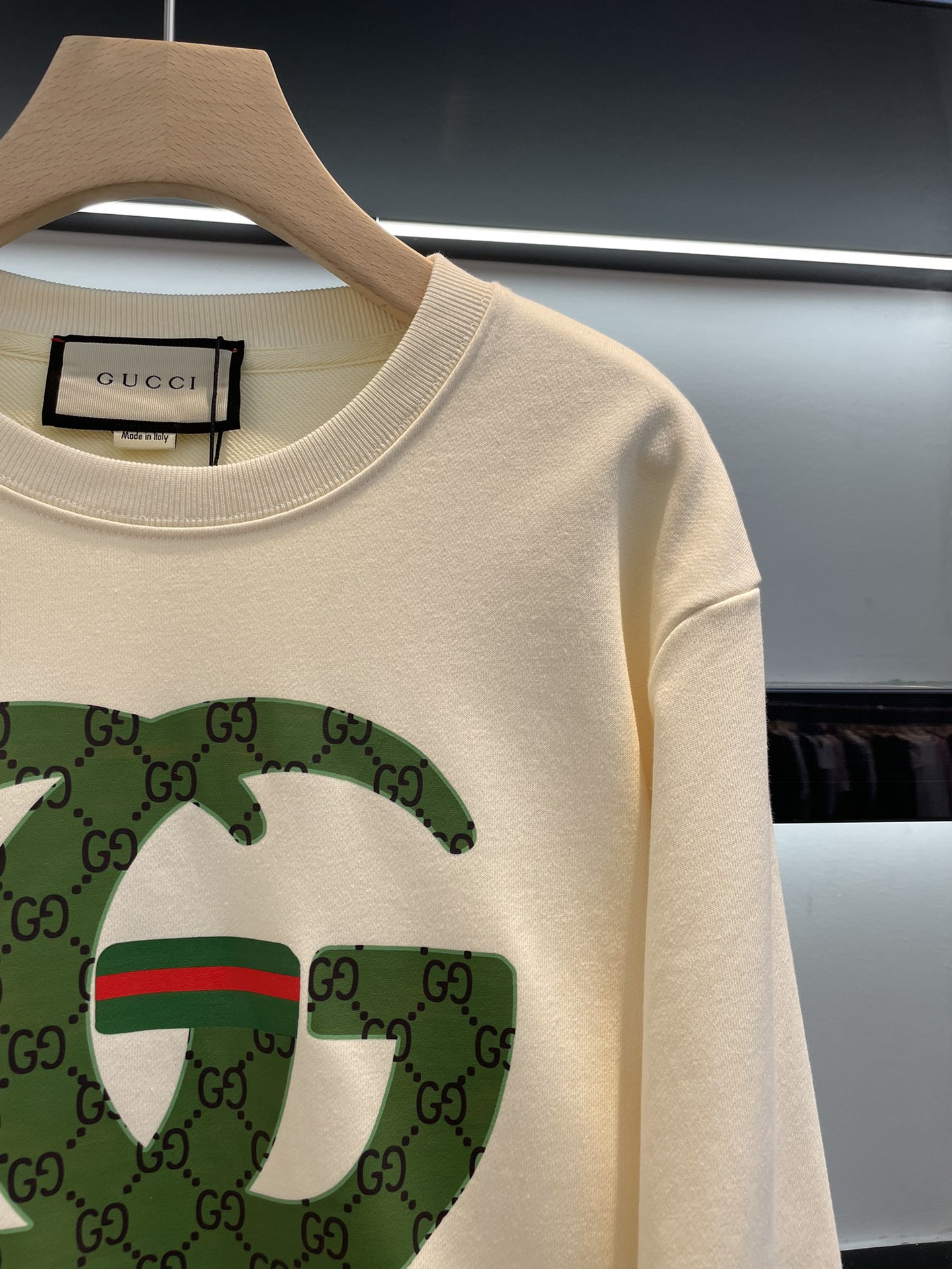 GUCCI SWEATSHIRT