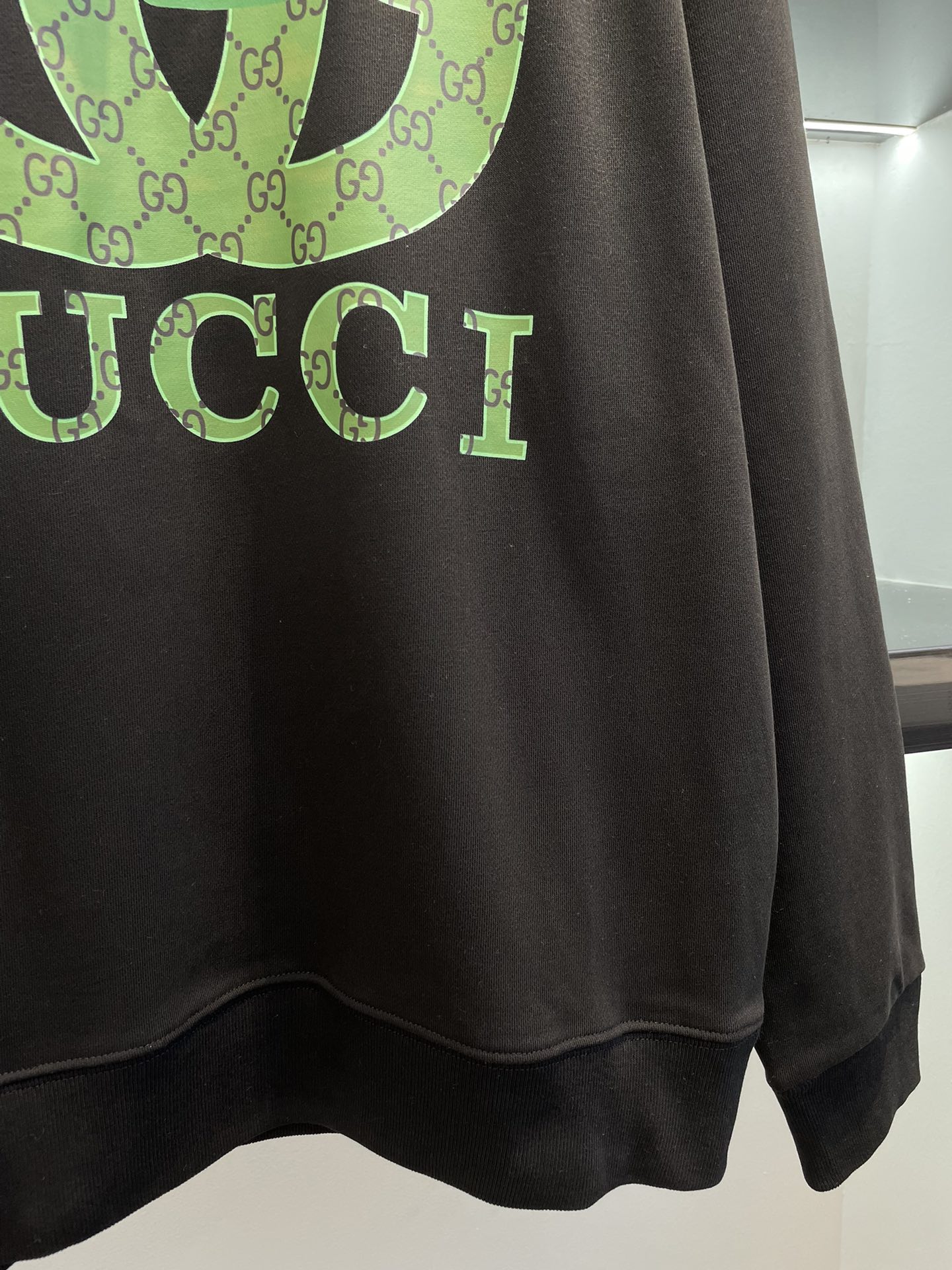 GUCCI SWEATSHIRT