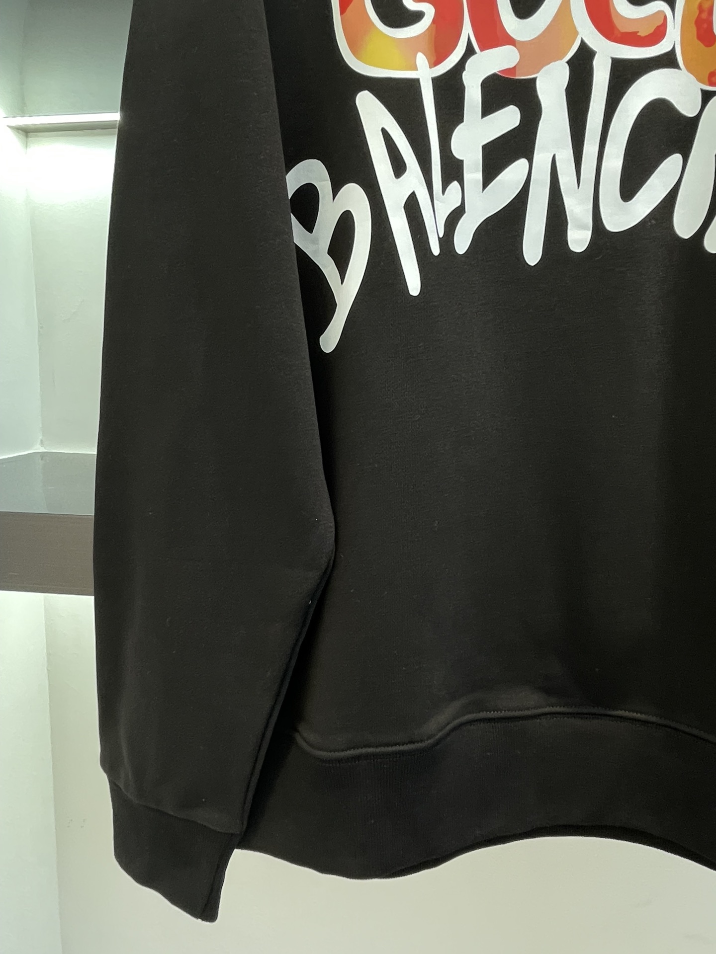 GUCCI*BALENCIAGA SWEATSHIRT