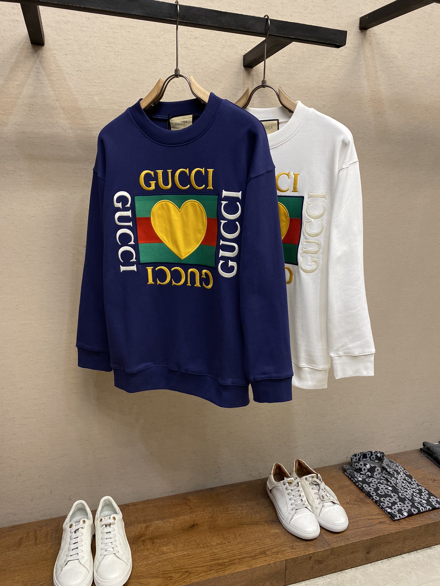 GUCCI SWEATSHIRT