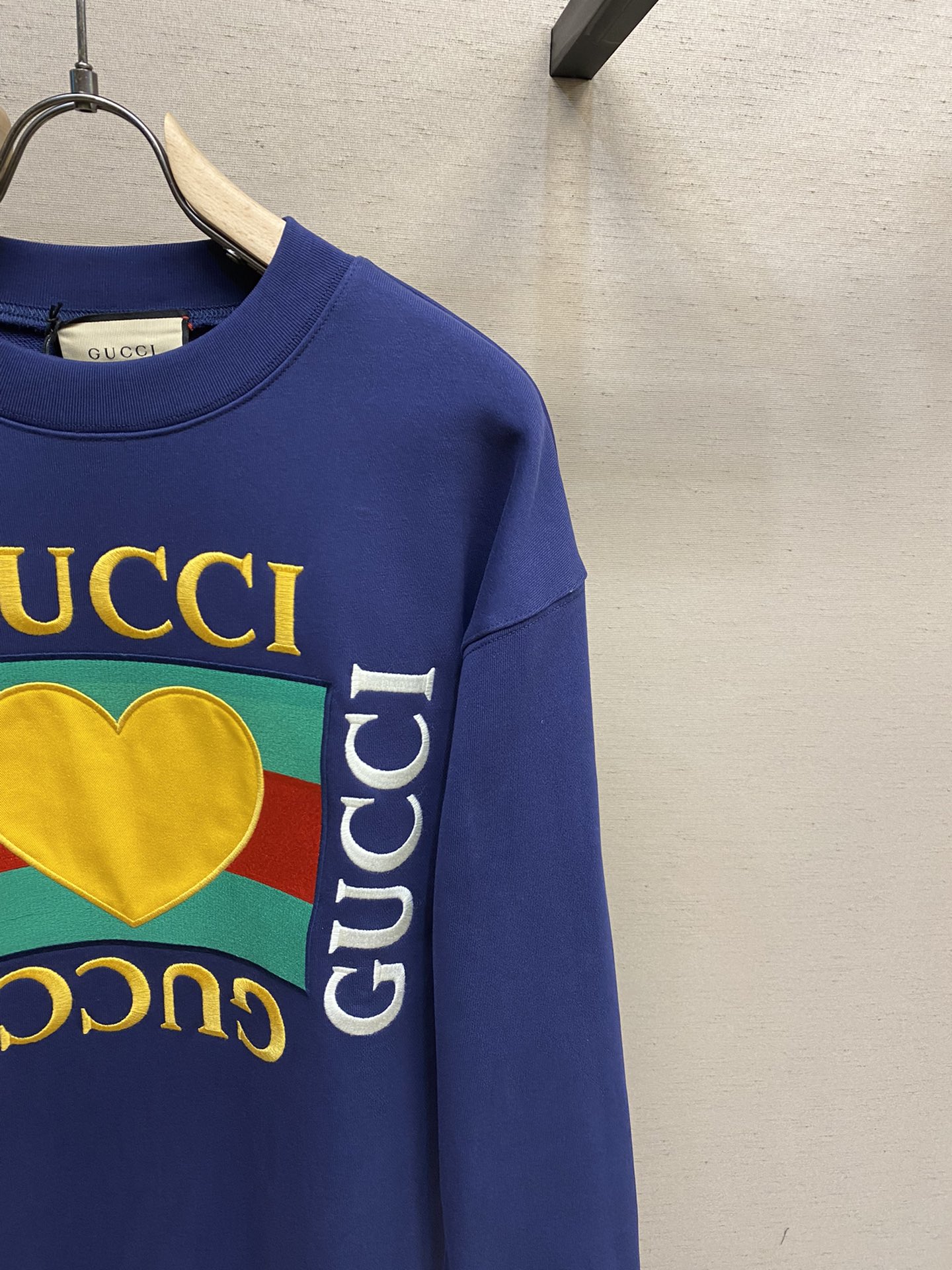 GUCCI SWEATSHIRT