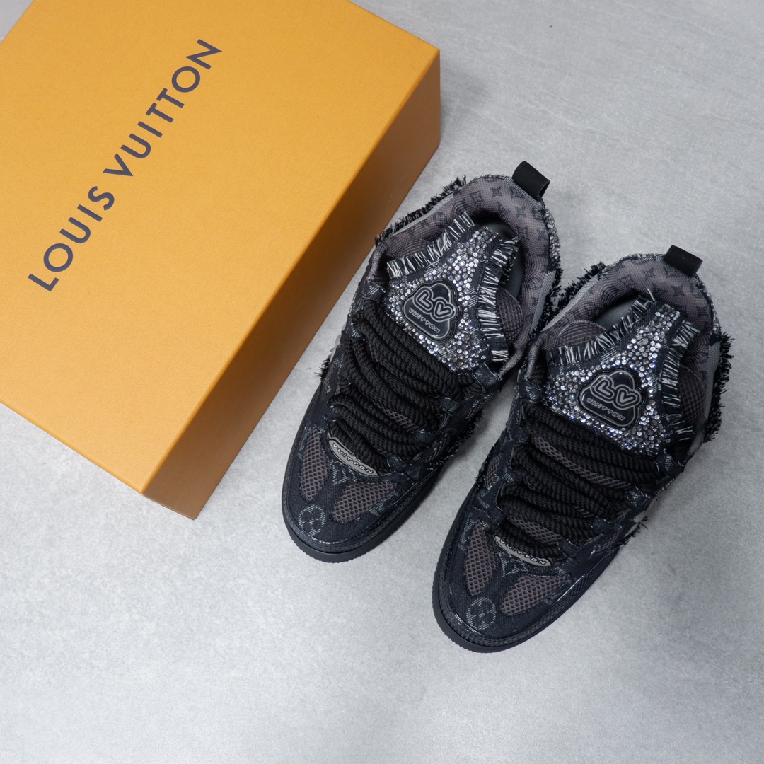 LOUIS VUITON TRAINERS