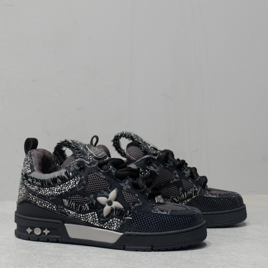 LOUIS VUITON TRAINERS