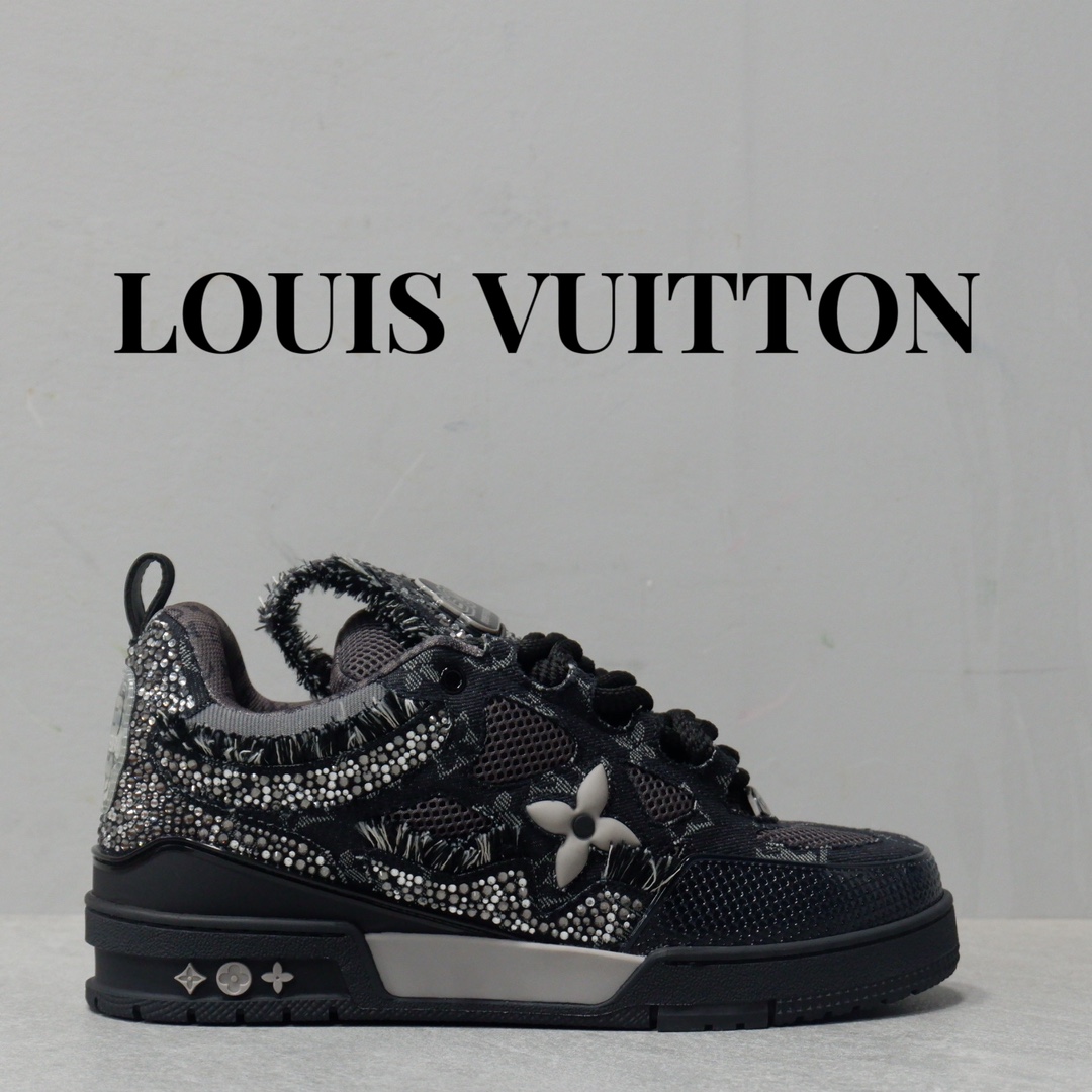 LOUIS VUITON TRAINERS