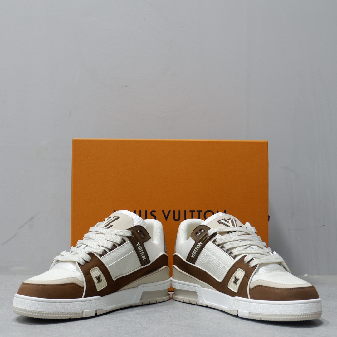 LOUIS VUITTON TRAINERS