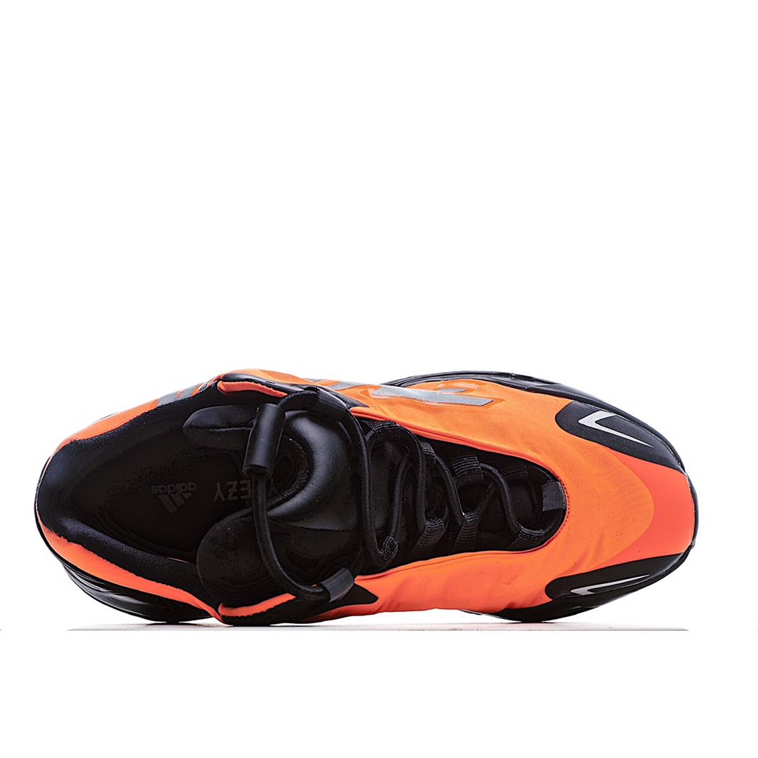 Adidas Yeezy 700 MNVN