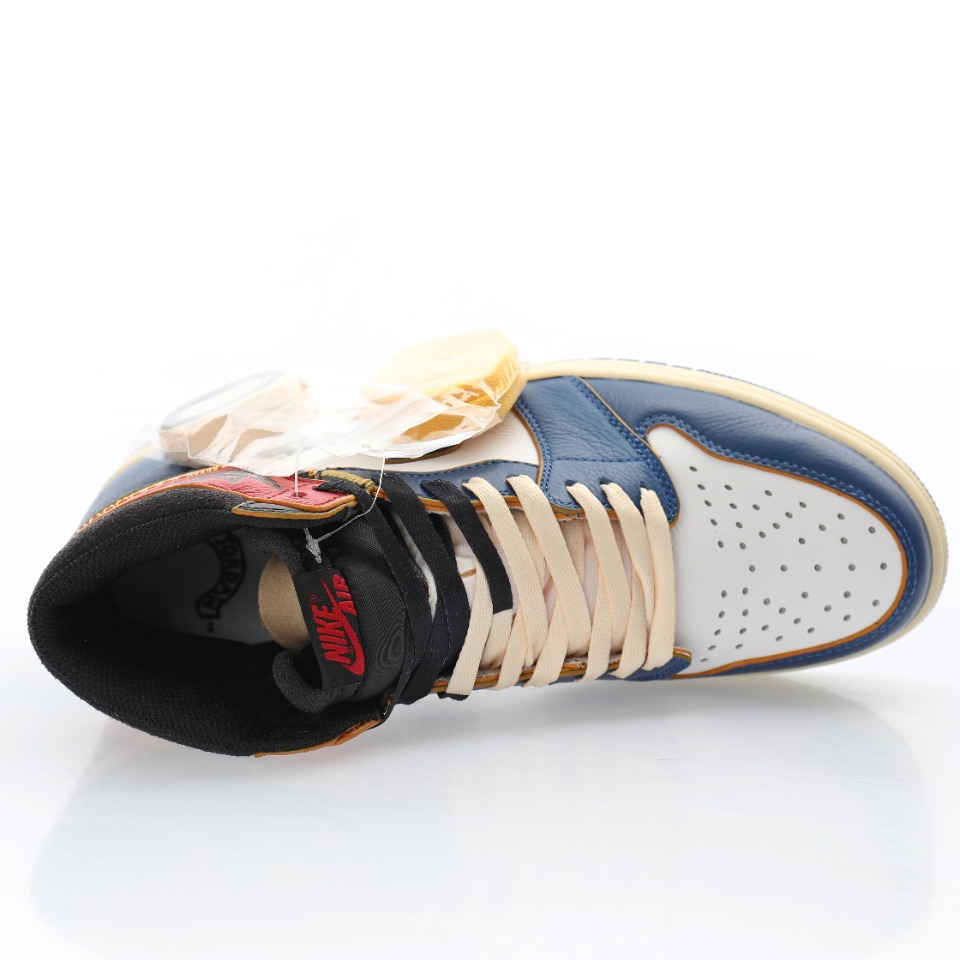 Air Jordan 1 Retro High OG NRG"Red/Black Store List