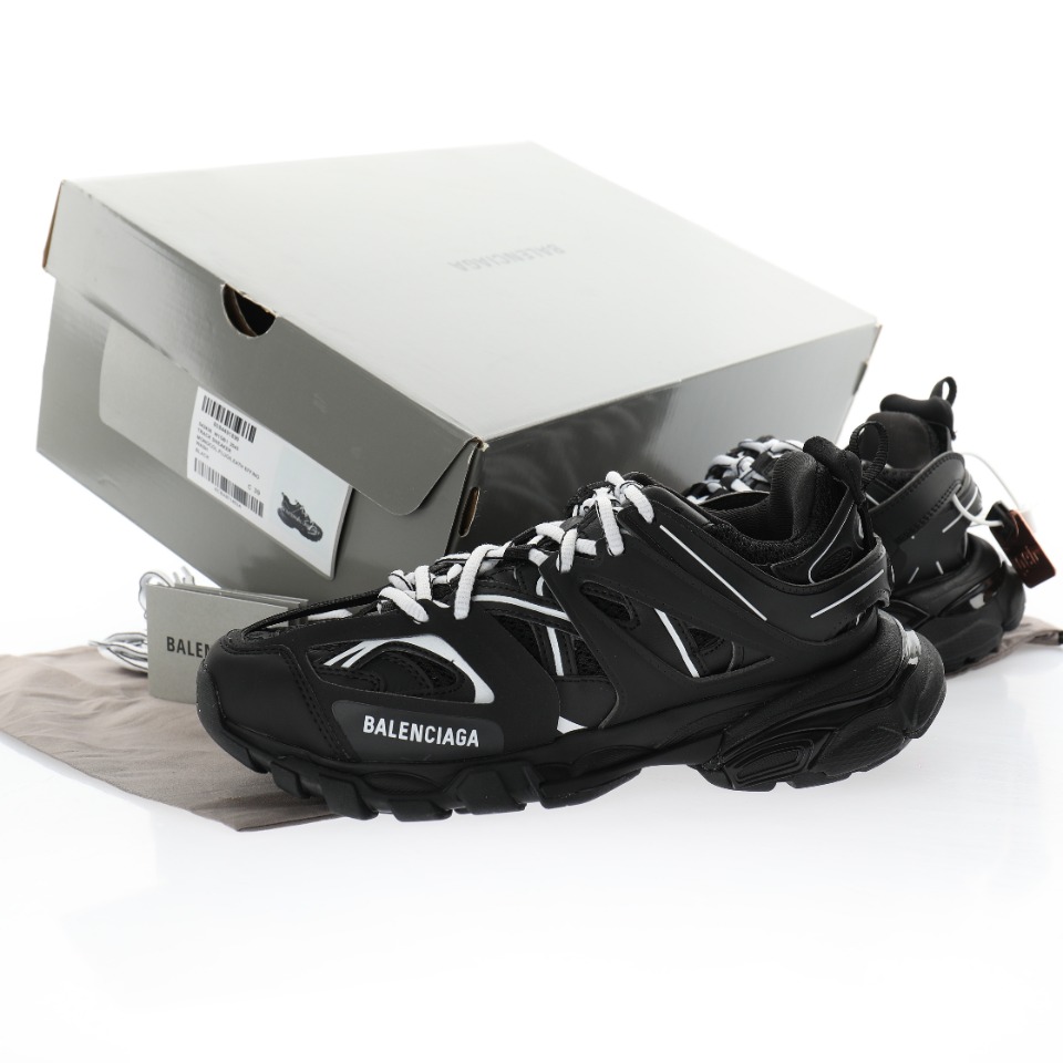 BALENCIAGA TRACK 3.0