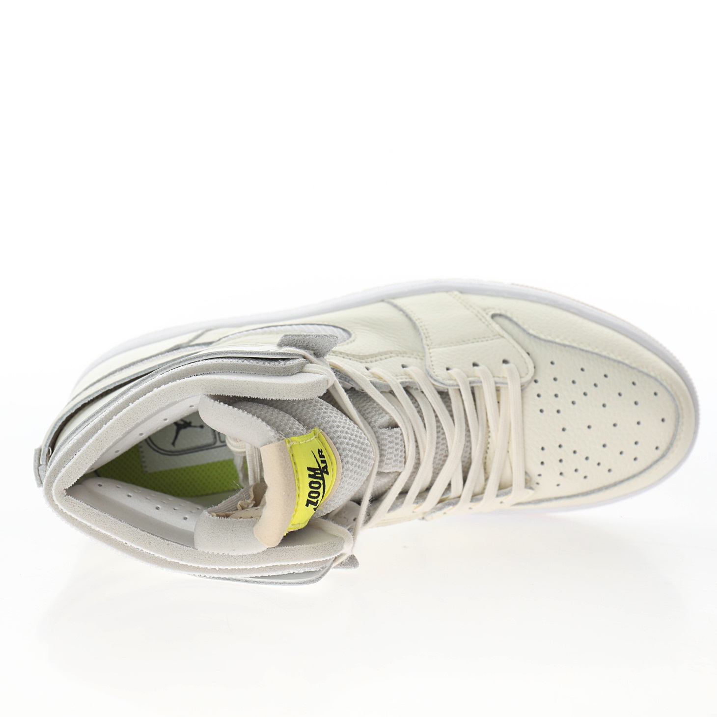 Nike Air Jordan 1 Zoom CMFT"Sail Pearl White"