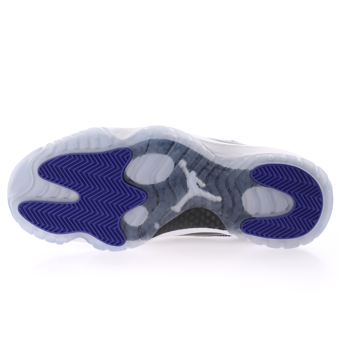 Nike Air Jordan 11 Retro Low"Concord"