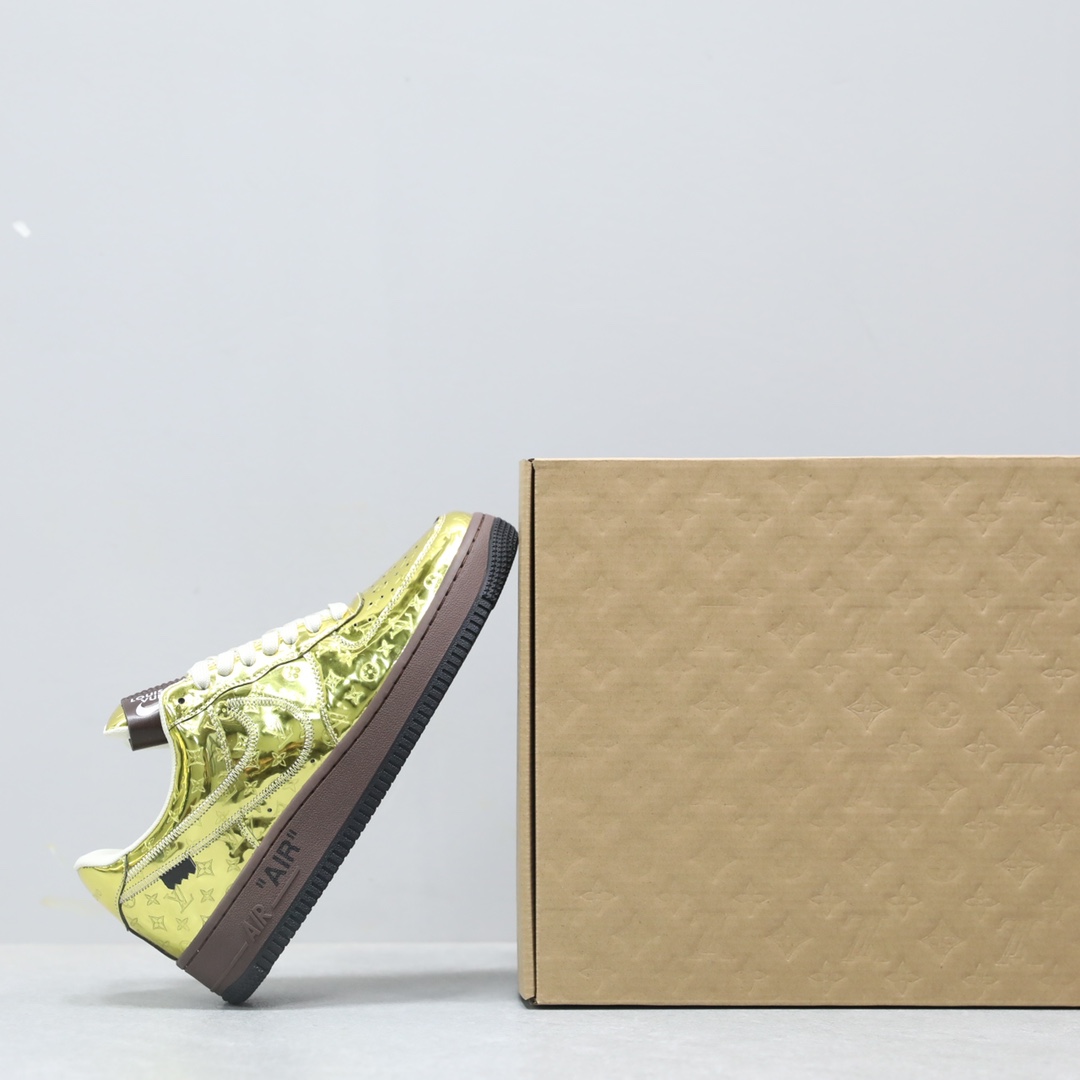 LOUIS VUITTON TRAINERS