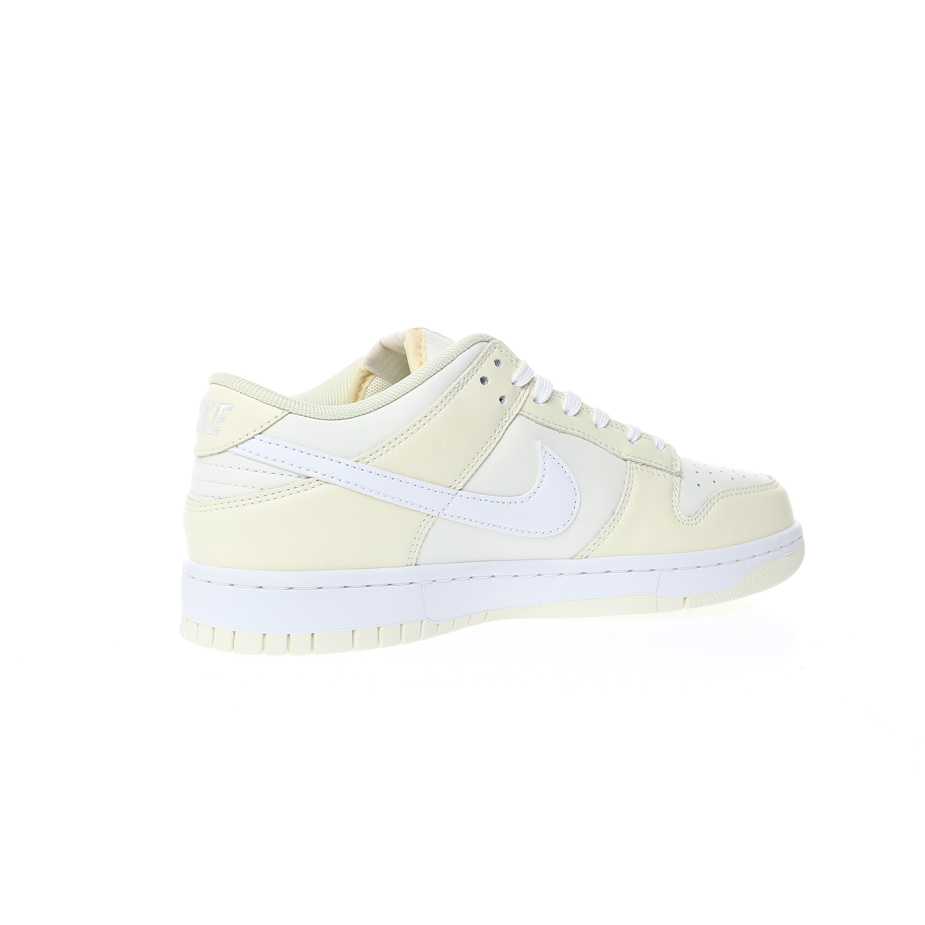 Nike SB Dunk Low"Coconut Milk"