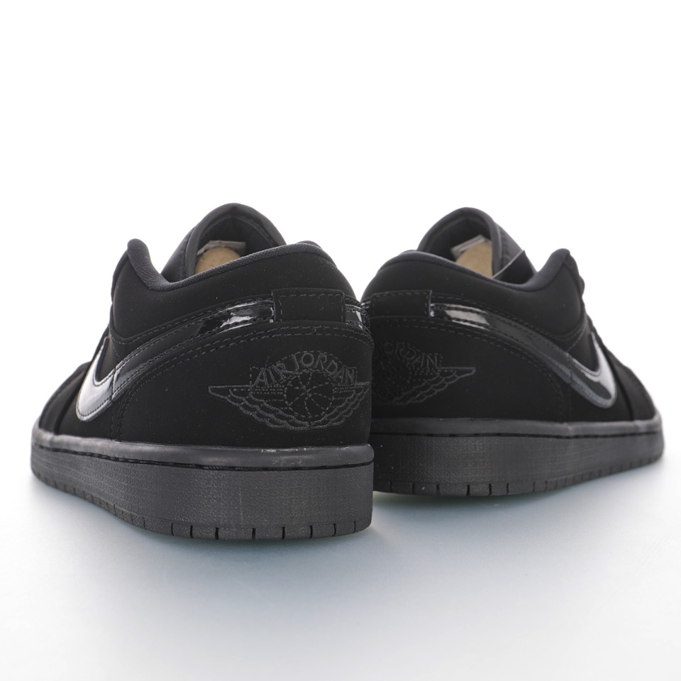 Nike Air Jordan 1 Low"Triple Black "