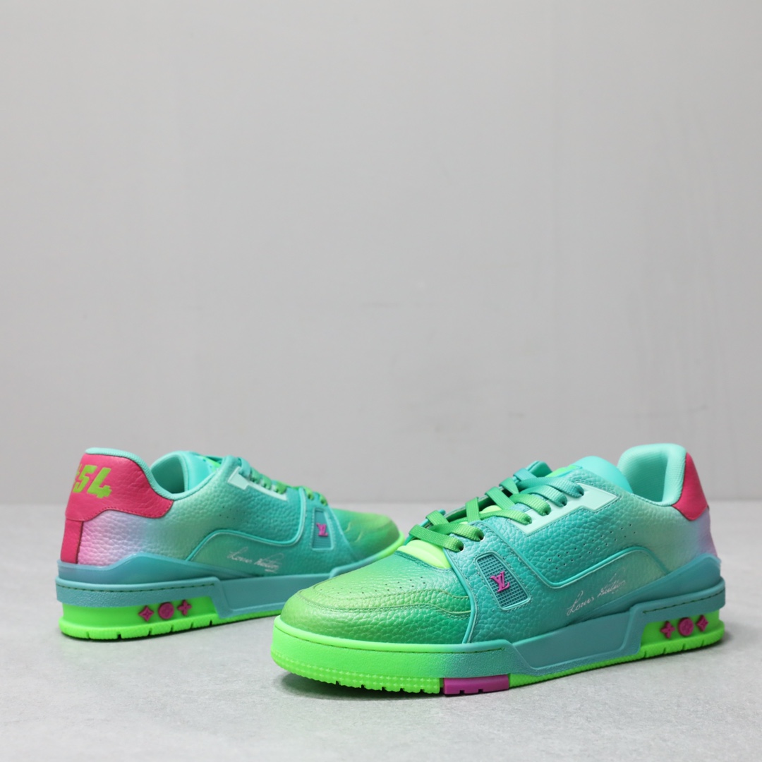 LOUIS VUITTON TRAINERS