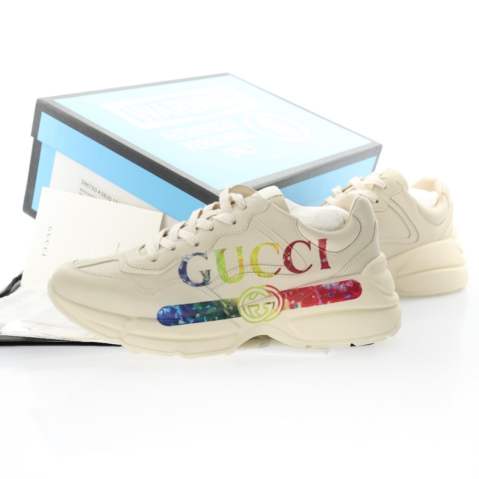 GUCCI SNEAKERS