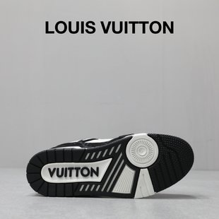 LOUIS VUITTON TRAINERS