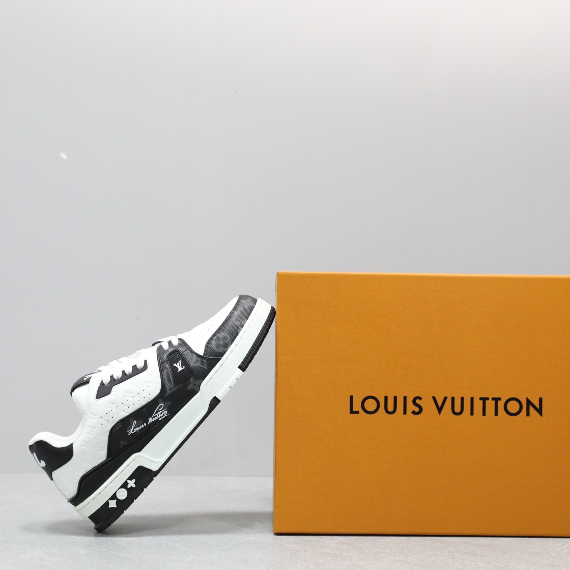 Louis Vuitton trainers