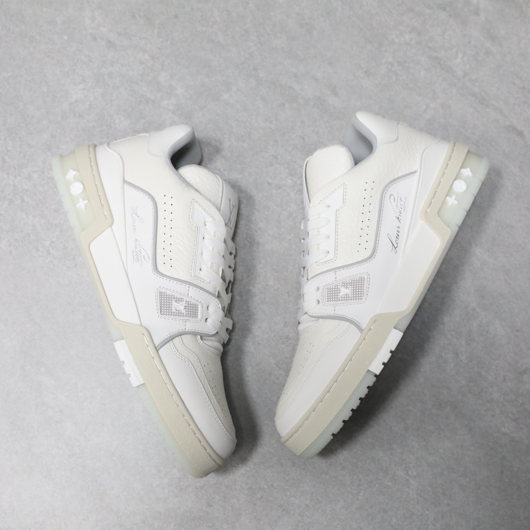 LOUIS VUITTON TRAINERS