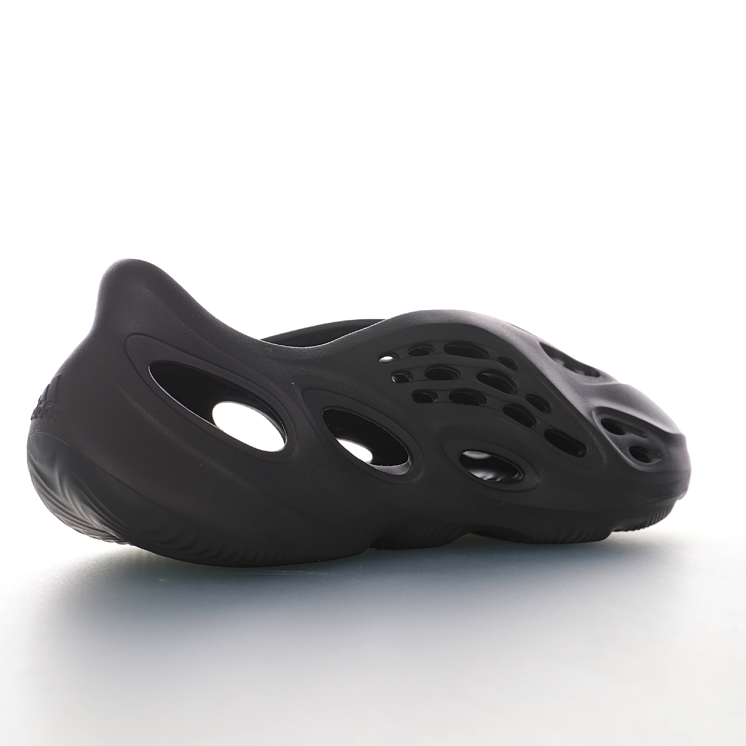 Kanye West x adidas Yeezy Foam Runner Slide"Ararat"