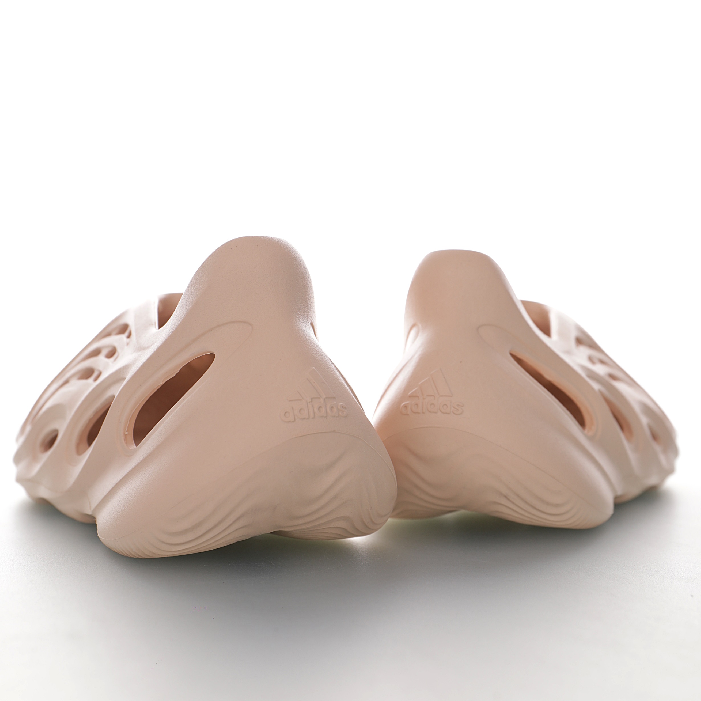 Kanye West x adidas Yeezy Foam Runner Slide"Ararat"