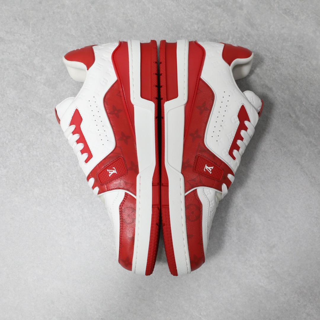 LOUIS VUITTON TRAINERS